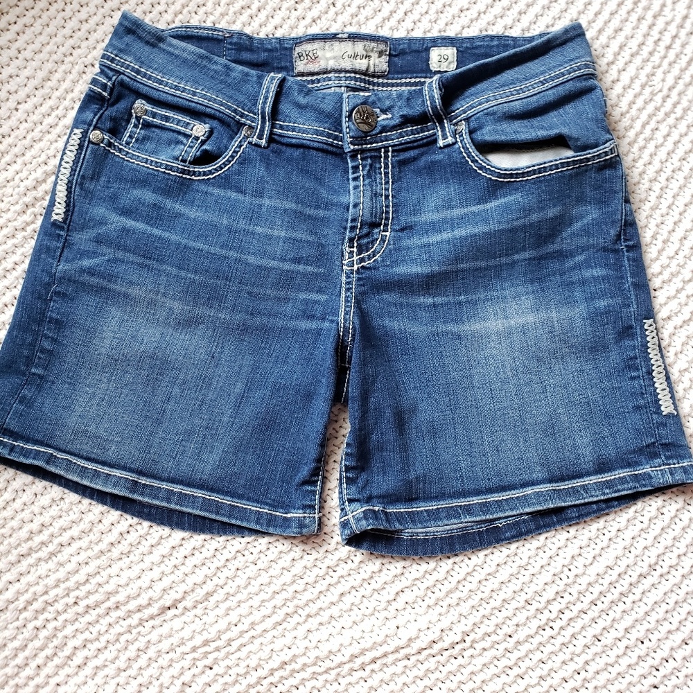 BKE denim shorts